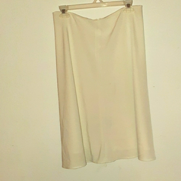 White House Black Market Dresses & Skirts - White Black Beautiful White lined Skirt